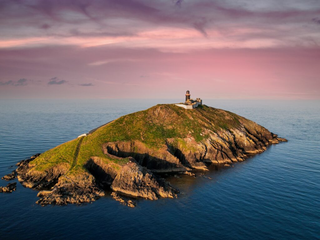 ballycotton lighthouse