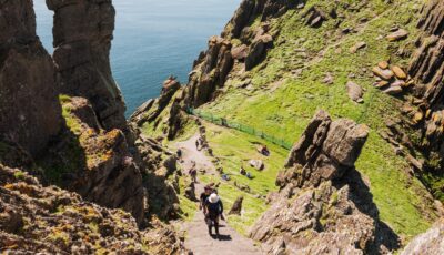 I 618 ripidi gradini di Skellig Michael nella contea di Kerry