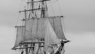 Jeanie Johnston Tall Ship & Famine Museum 1 Il Jeanie Johnston - wrobell - cc