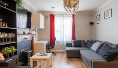 Inviting 2BD Flat 15 Mins from Heart of Dublin!