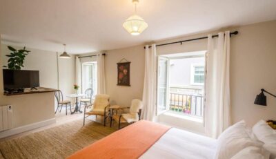Rookery Lane Food and Lodging