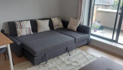 Spacious 1BD in City Centre 9mins To Jervis