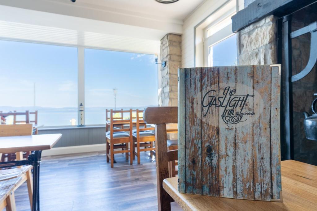 The Gaslight Inn Holiday Apartments & Licenced Restaurant Rossnowlagh
