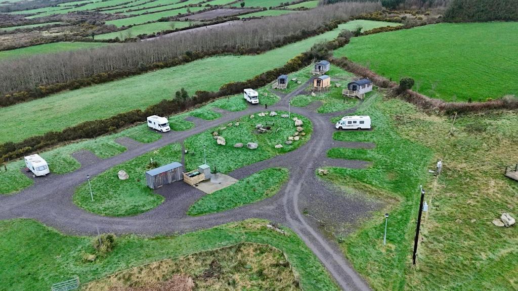 The Peregrine - 2 Person Luxury Glamping Cabin