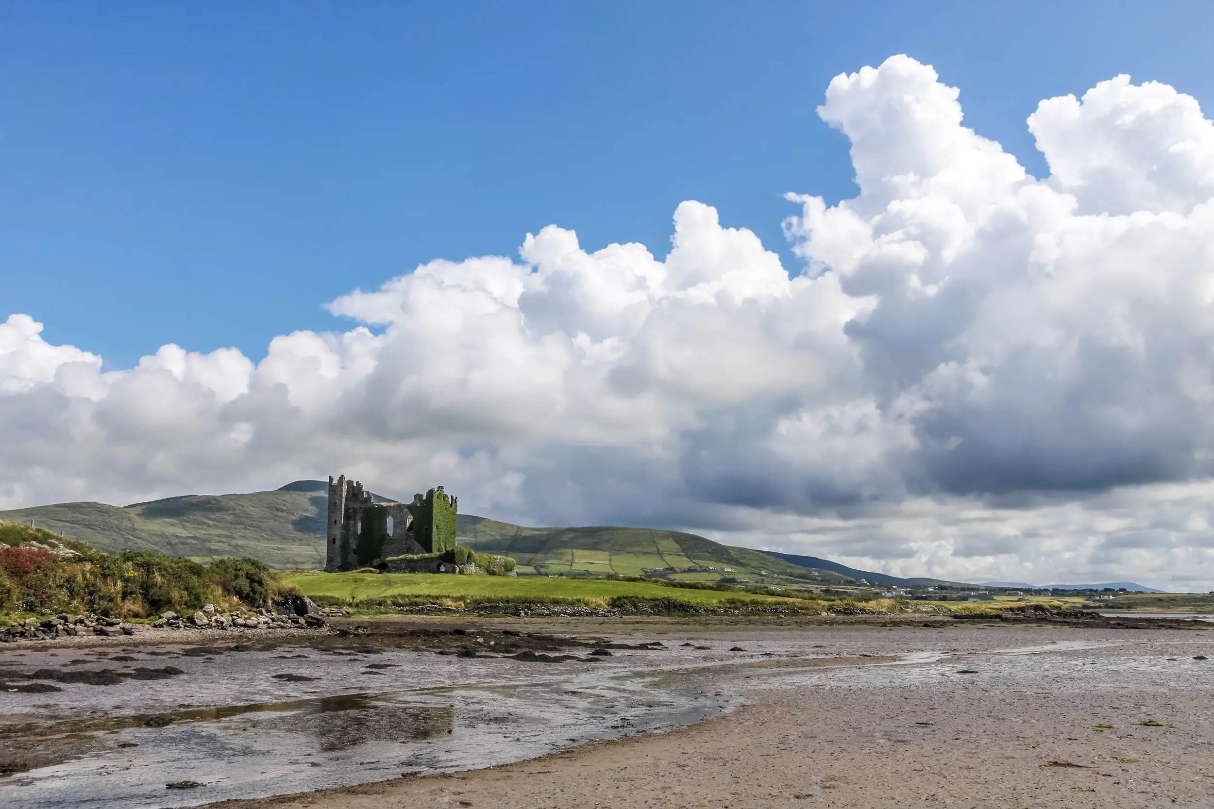 ballycarbery castle