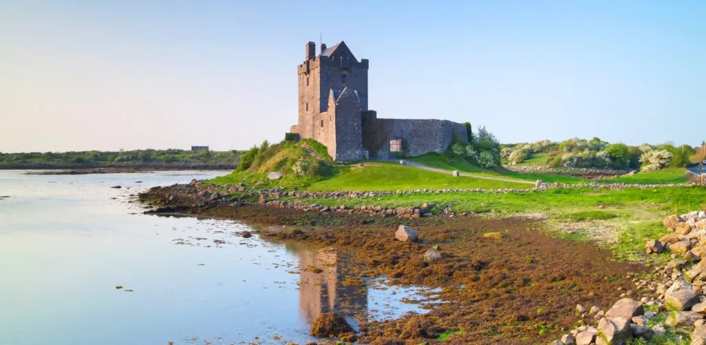5,2 milioni di euro per salvare uno dei castelli più fotografati d’Irlanda