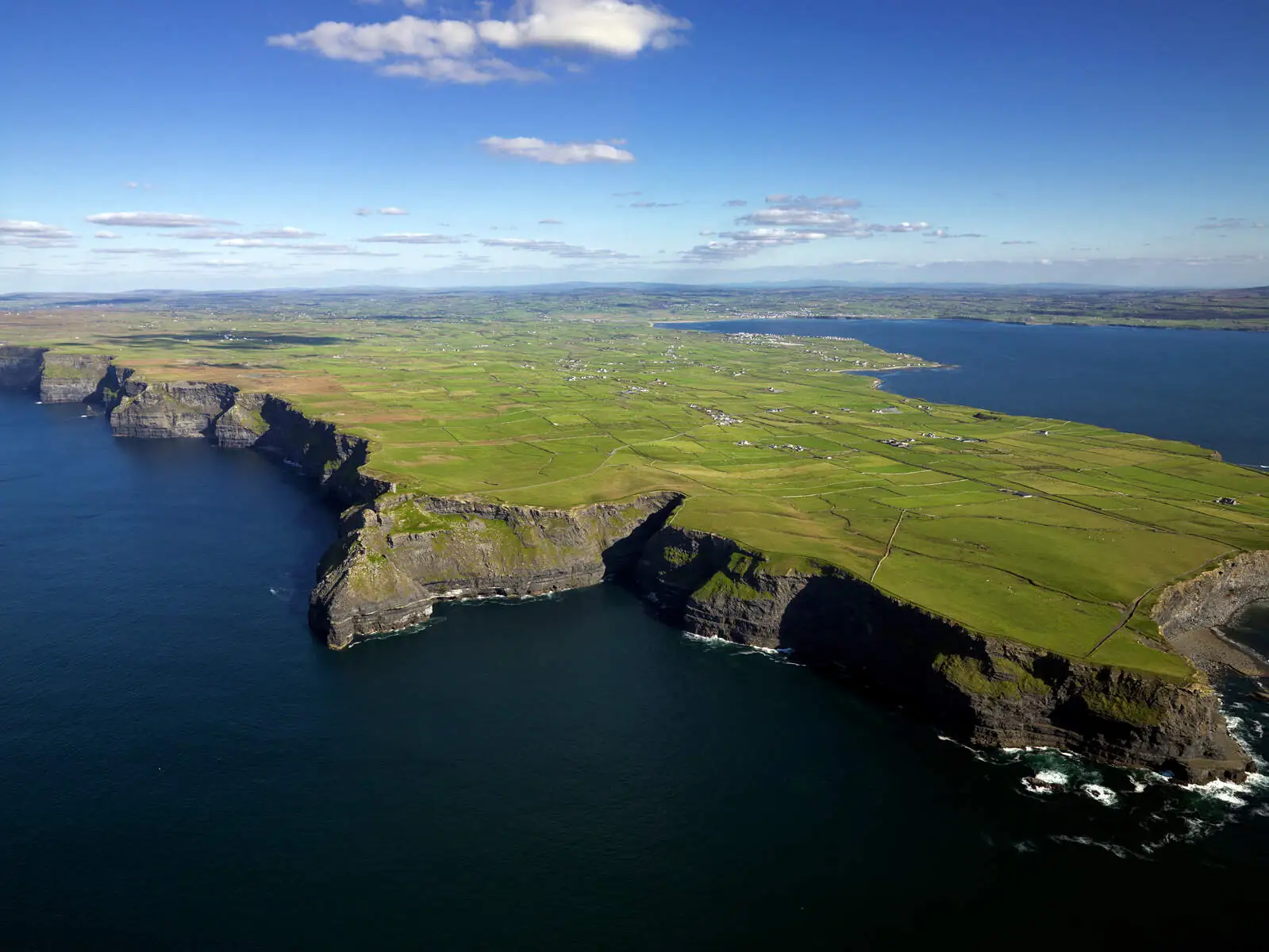 Le scogliere di Moher - © Chris Hill Photographic 2007 +44(0) 2890 245038