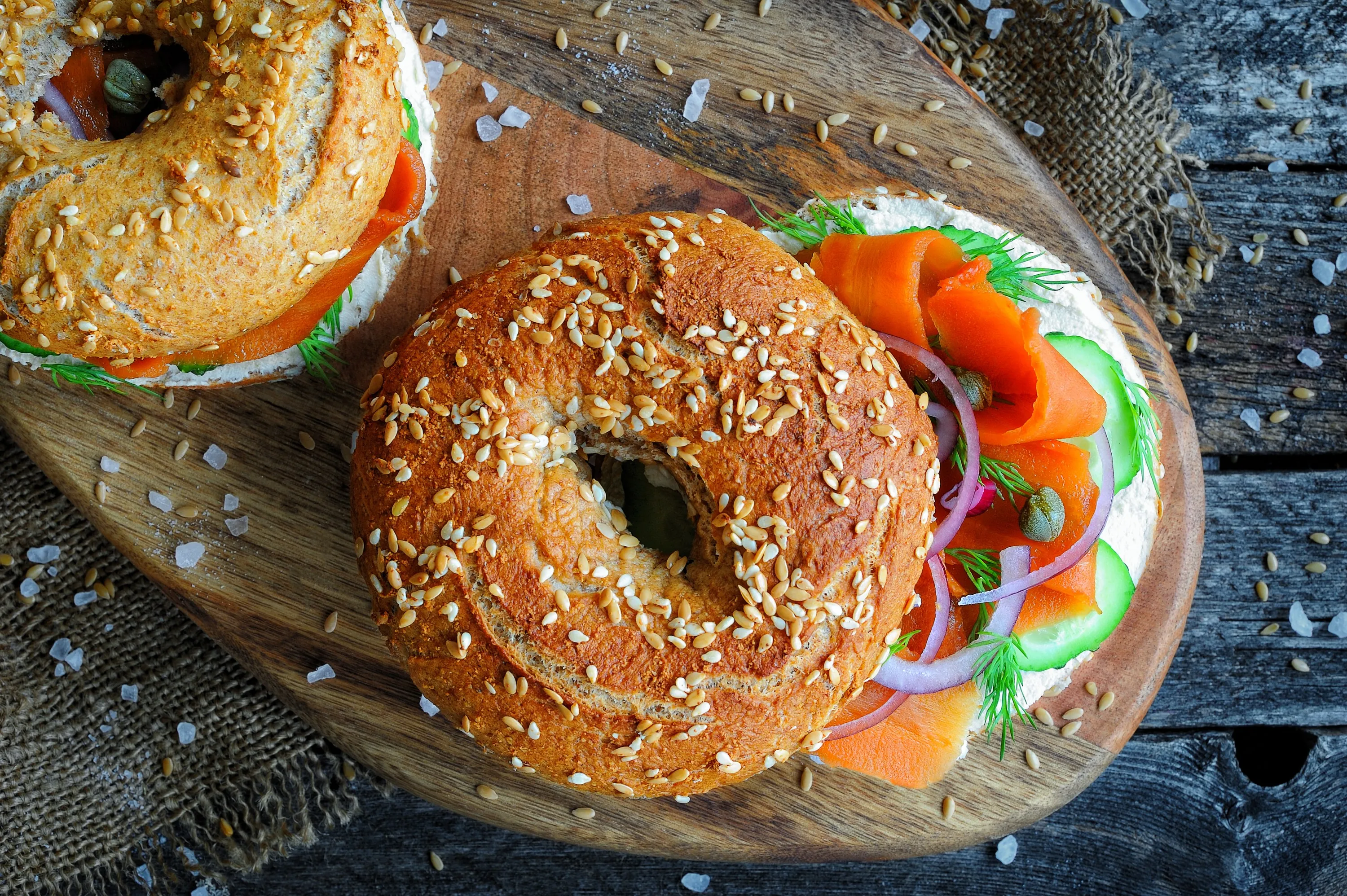 Bagel al salmone affumicato irlandese