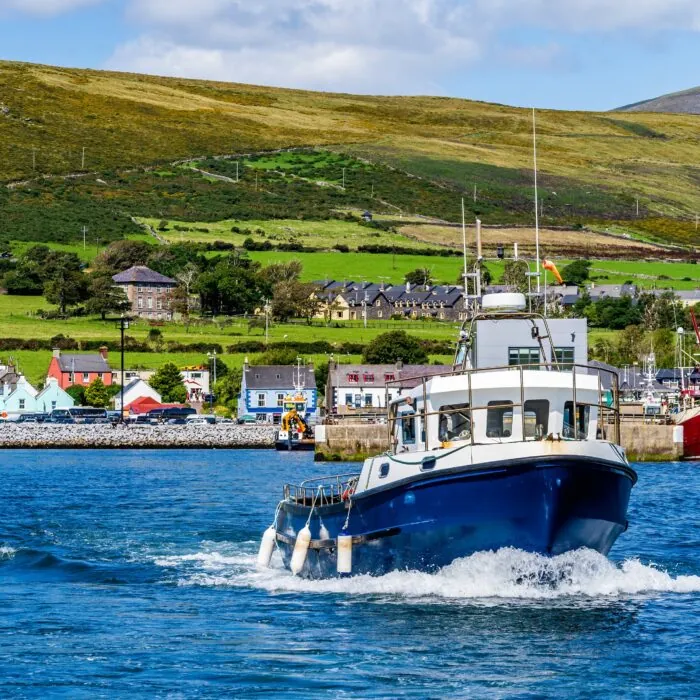 Dingle et un bateau de pêche - © Dawid