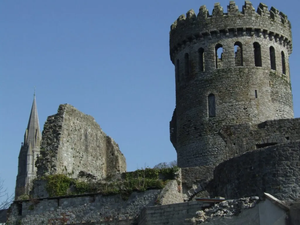 nenagh castle 1