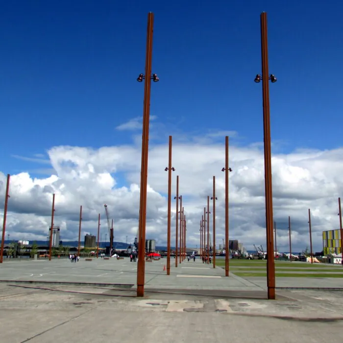 Les Titanic Slipways - Reading Tom - cc