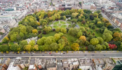 Sentieri, prati e lago di St Stephen’s Green a Dublino