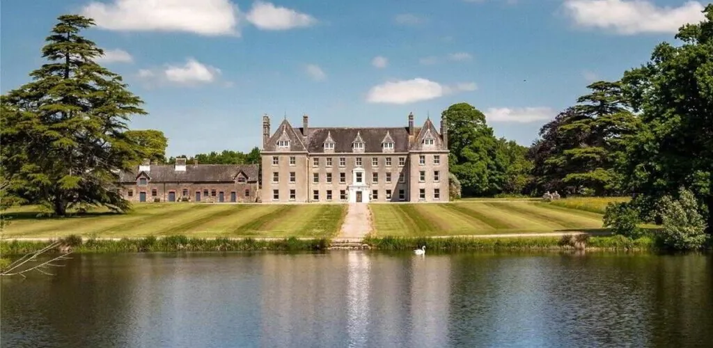 Irlanda – Un maniero del XVII secolo e la sua tenuta in vendita per 15,1 milioni di dollari!