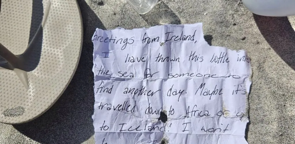 Un messaggio in una bottiglia parte dall’Irlanda e arriva nel New Jersey, Stati Uniti!