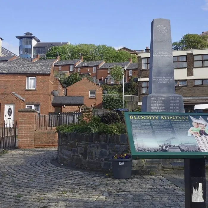 Le Bloody Sunday Memorial - Sonse - cc
