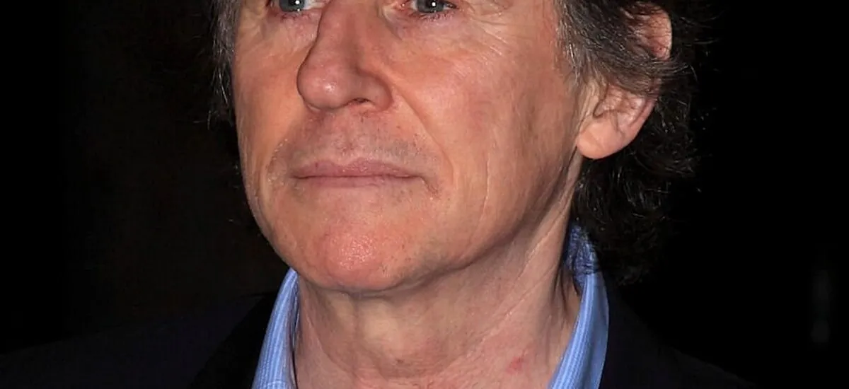Gabriel Byrne