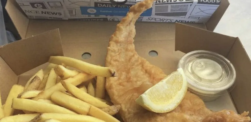 Il miglior ristorante di fish and chips del mondo sarebbe a Killybegs in Irlanda!