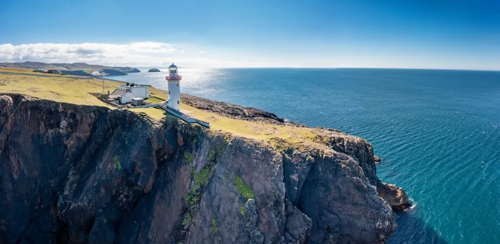 Partire in primavera in Irlanda: la stagione ideale per scoprire l’Isola di Smeraldo