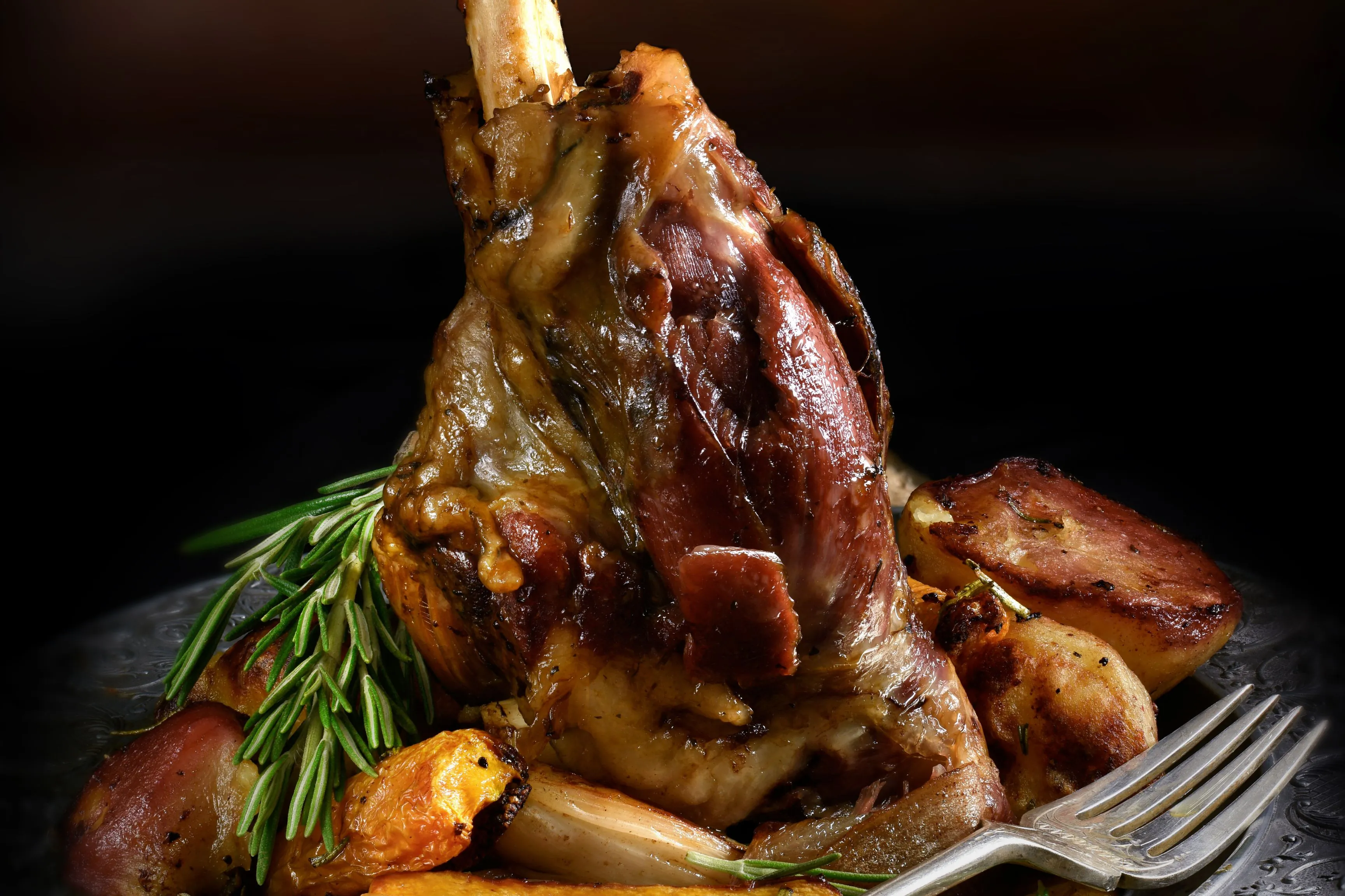 Jarret d’agneau braisé à la Guinness