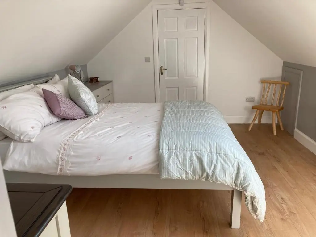 360 Mitchell Stay House