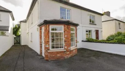 4 McNeela Terrace