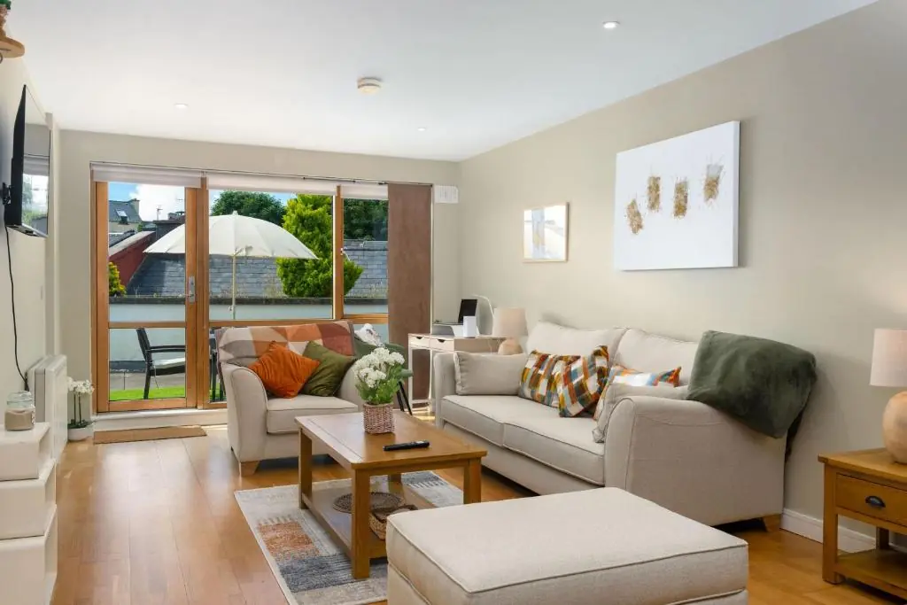 Apartment 453 - Clifden