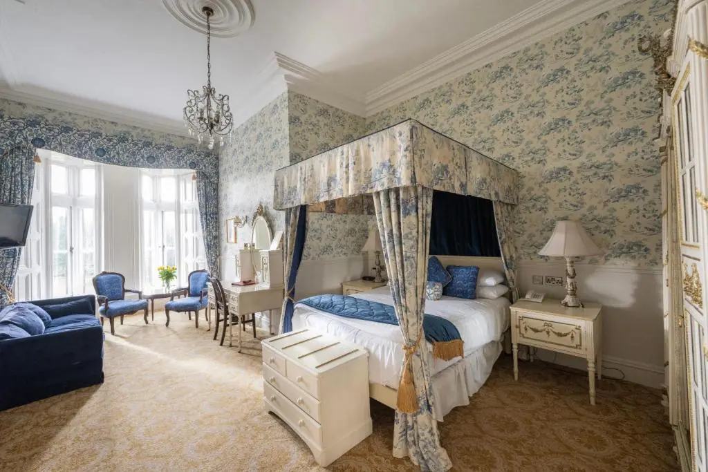 Belleek Castle