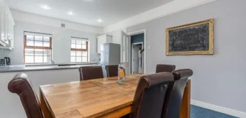 City Centre Townhouse just off Medieval Mile