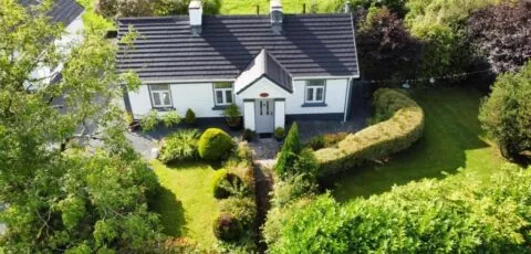 Country Cosy Cottage