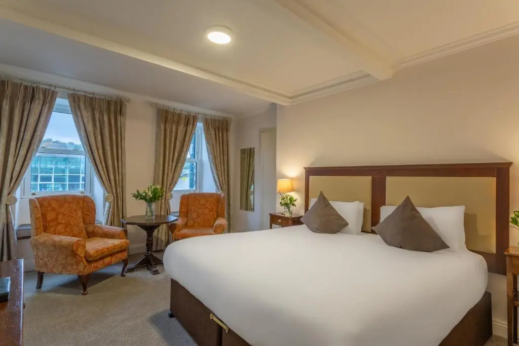 Dooley's Hotel