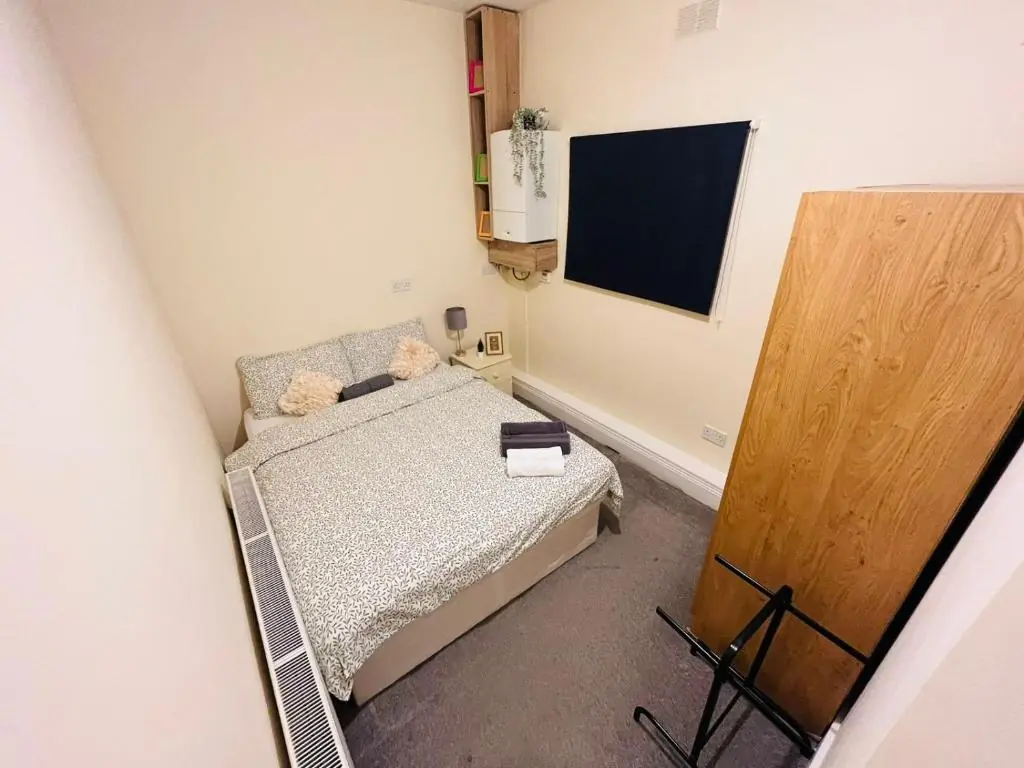 Dormitorio Doble D08