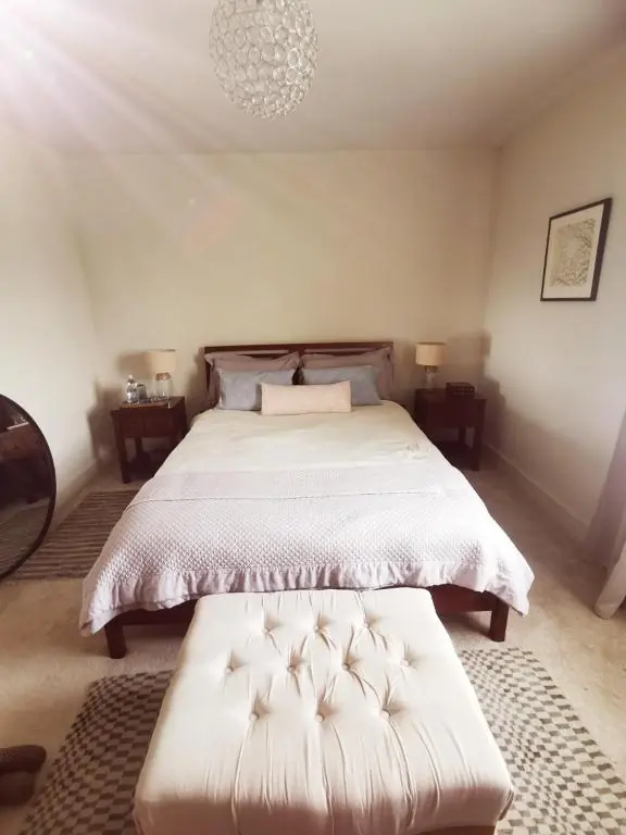 Double Room King Bed Upstairs
