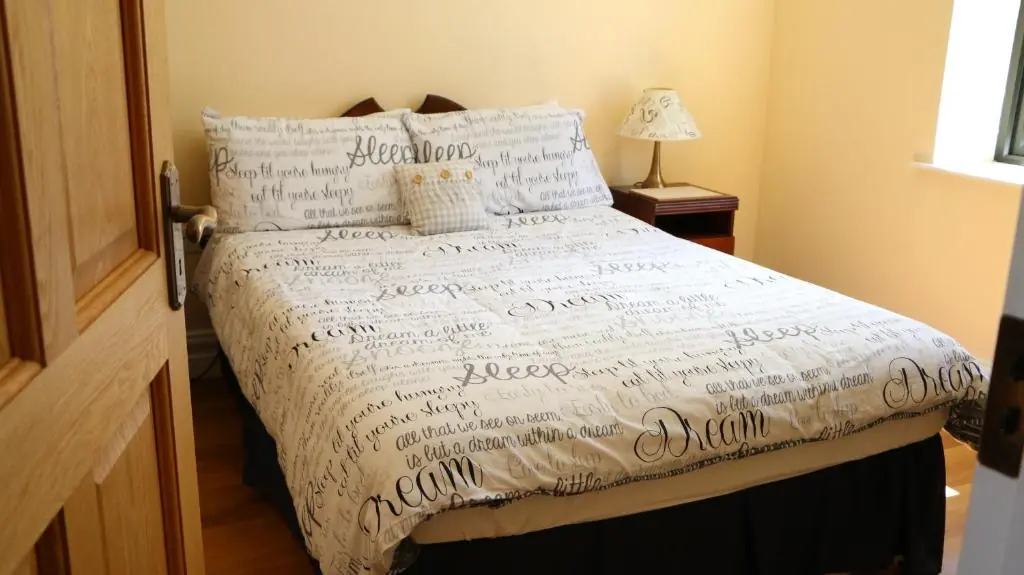 Emy Lake Apartment - near Castle Leslie