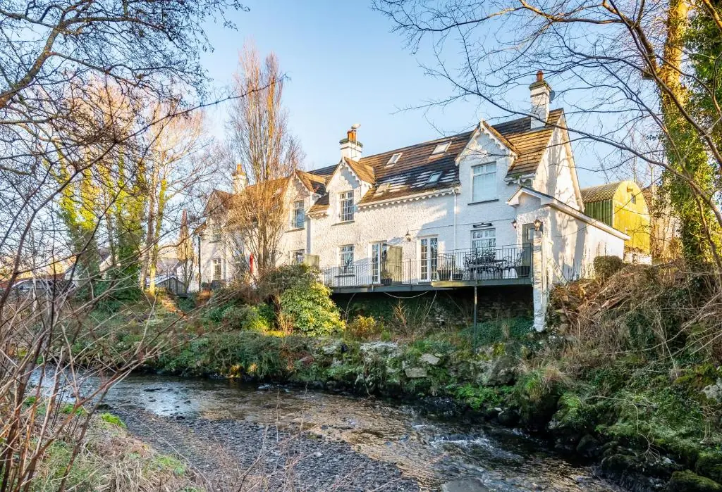 Finnehy Townhouse