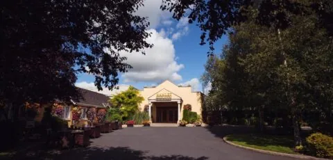 Hamlet Court Hotel