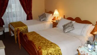 Inishross House
