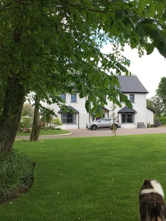 Kilbawn Country House