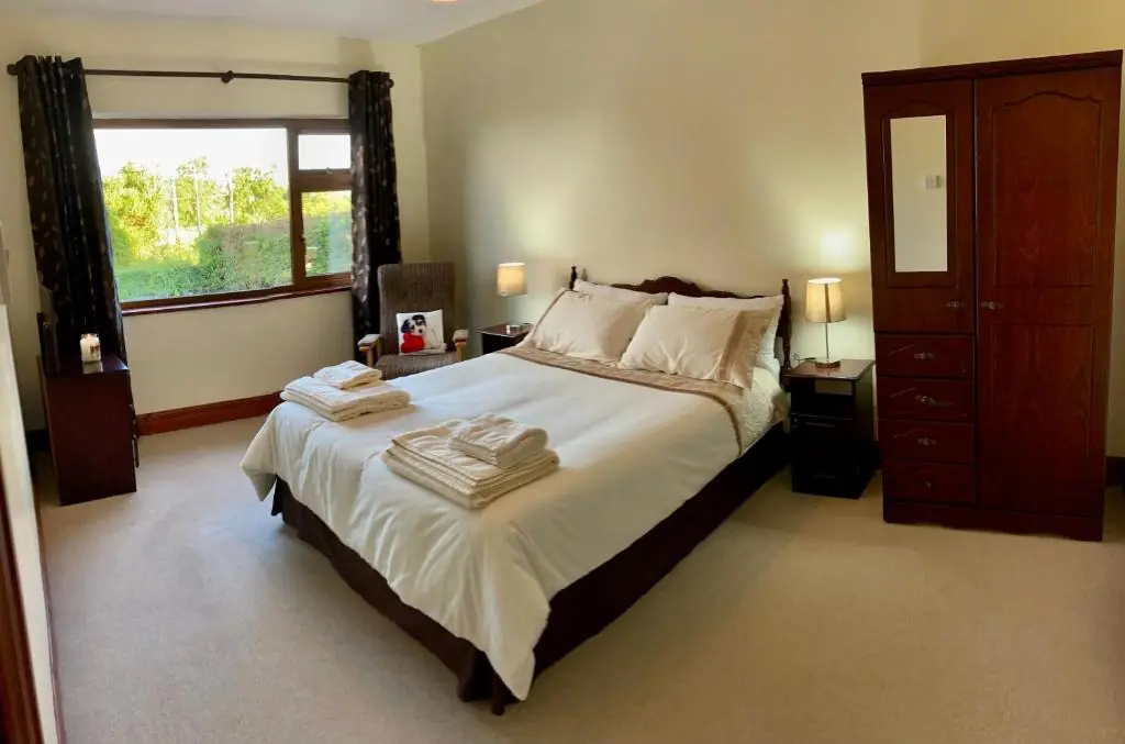 Lily's - 3 Bedroom Country Cottage with Large Garden