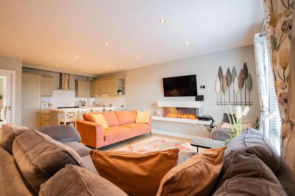Mayfair Lodge
