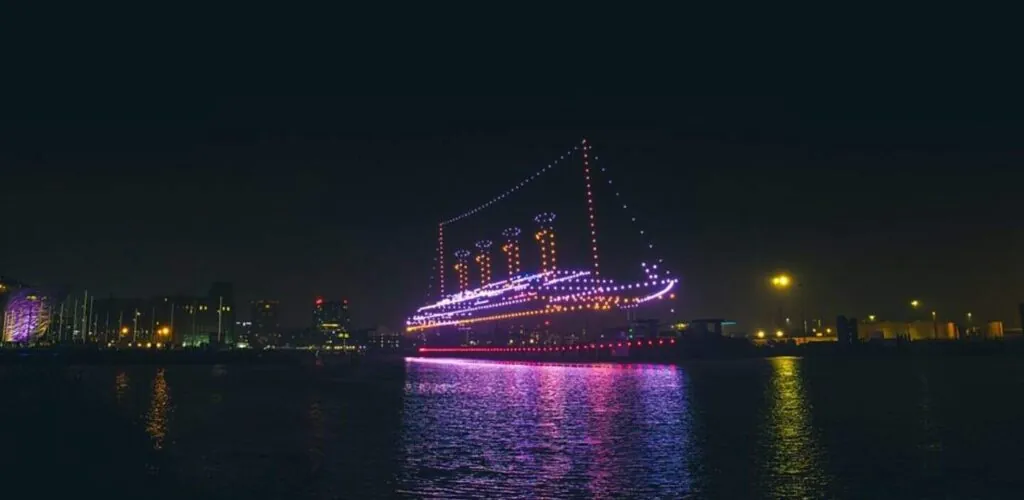 Titanic: 114 anni dopo, Belfast fa rivivere il transatlantico nel cielo