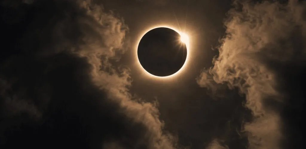 Eclissi solare del 12 agosto 2026 in Irlanda: orari e luoghi migliori per osservarla